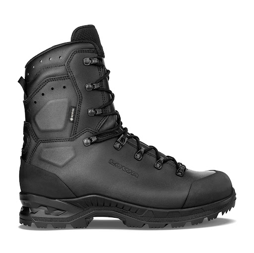 new LOWA Combat Boot MK2 on a white background